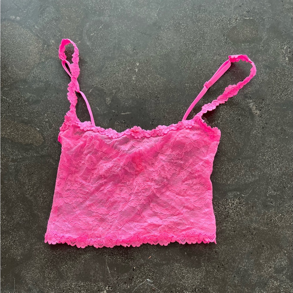 SKIMS Mykonos stretch lace cami